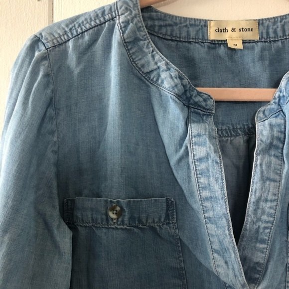 Cloth & Stone Anthropologie ombré dip dye  chambray  shirt size M - Picture 3 of 7